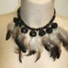 Collier Indien En Bois Et Plumes Noir