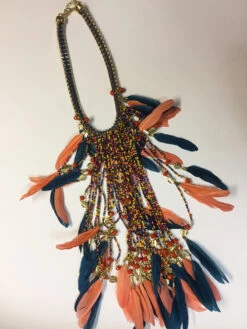 Collier Indien En Plumes Multicolores