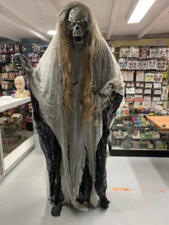 Décor Sur Pied 190 Cm Zombie